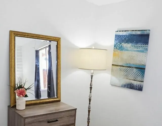 Cozy 2br Near Westgate&stadium, Pet Friendly V2 Apartment Glendale