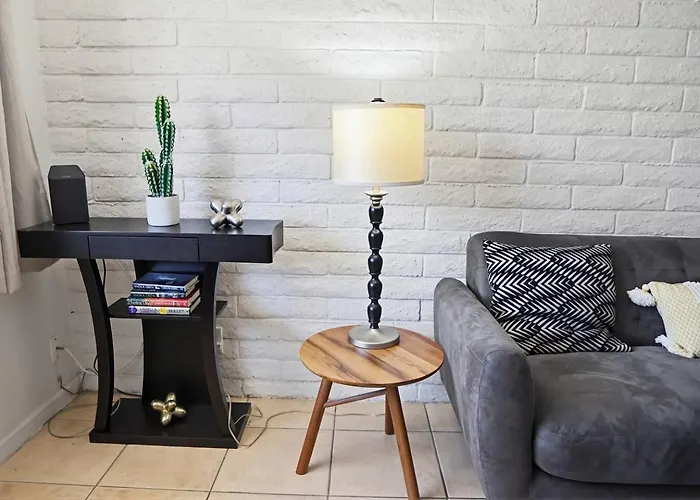 Cozy 2br Near Westgate&stadium, Pet Friendly V2
