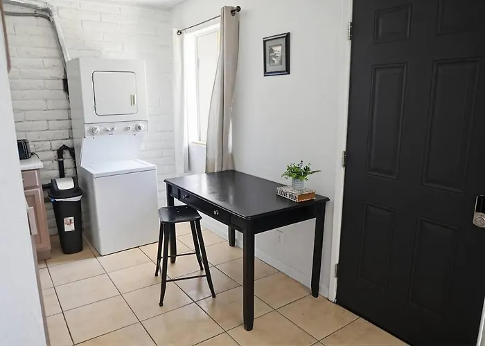 Cozy 2br Near Westgate&stadium, Pet Friendly V2
